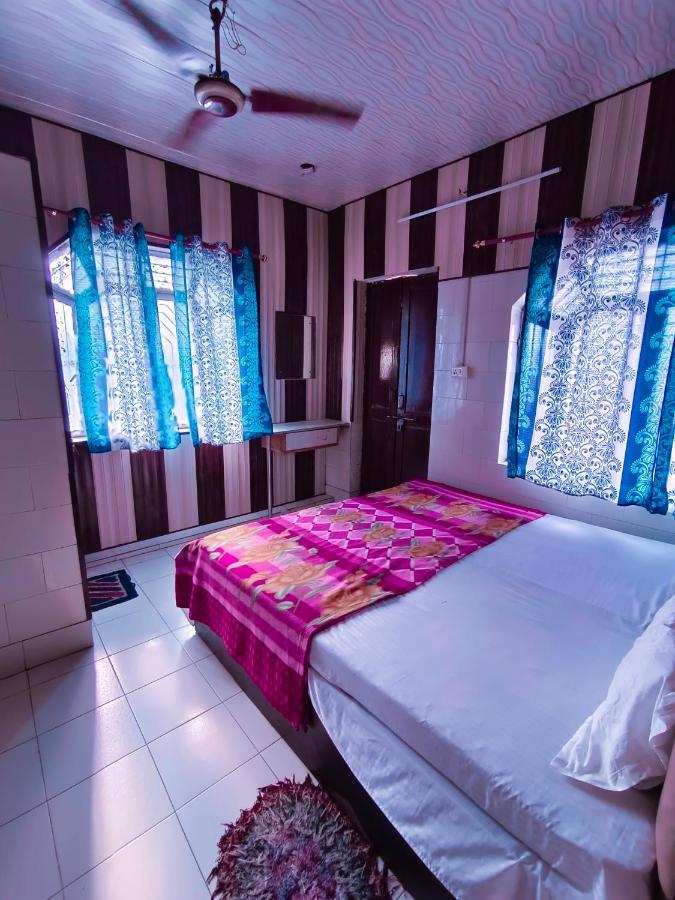 Hotel India Inn Walking Distance From Taj Mahal-- Rooftop Taj Mahal View Agra (Uttar Pradesh) Exterior foto